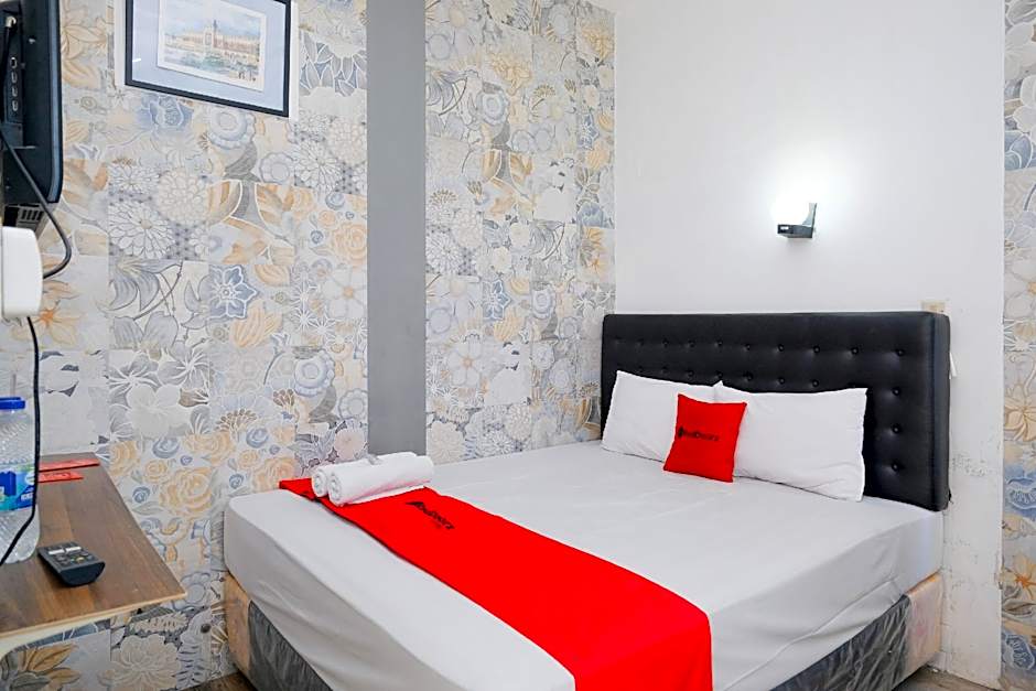 RedDoorz near UMY Yogyakarta 3