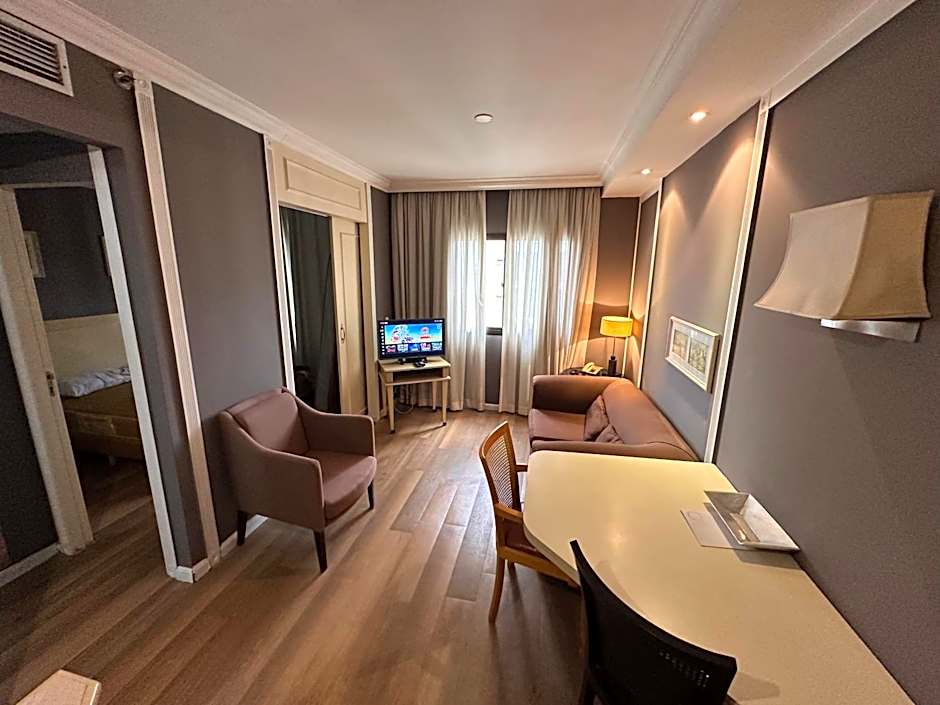 Vila Oimpia Prime Suites