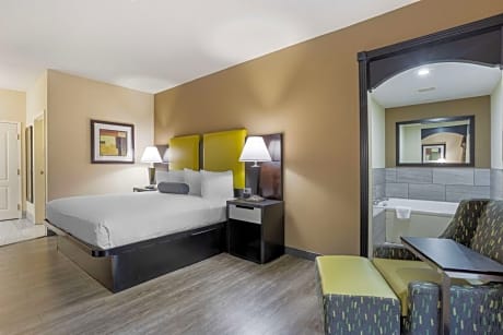 King Room with Spa Bath