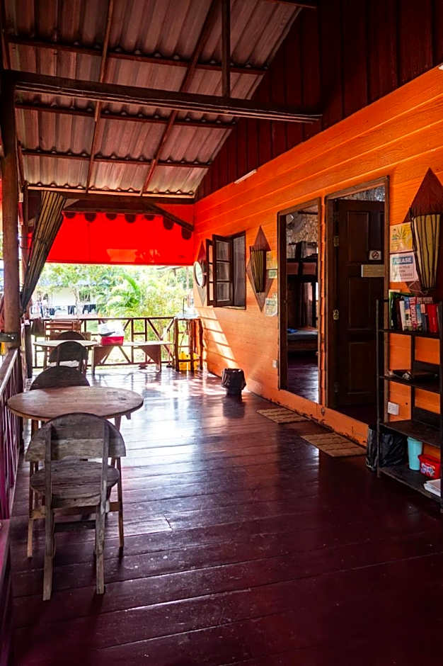 BB Dorm Koh Kood