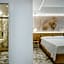 POETICA BOUTIQUE SKY HOTEL