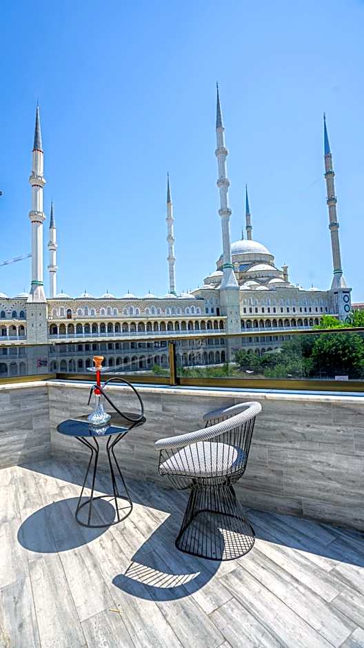 Luxury Airport Hotel By Zazzoni-İstanbul Airport