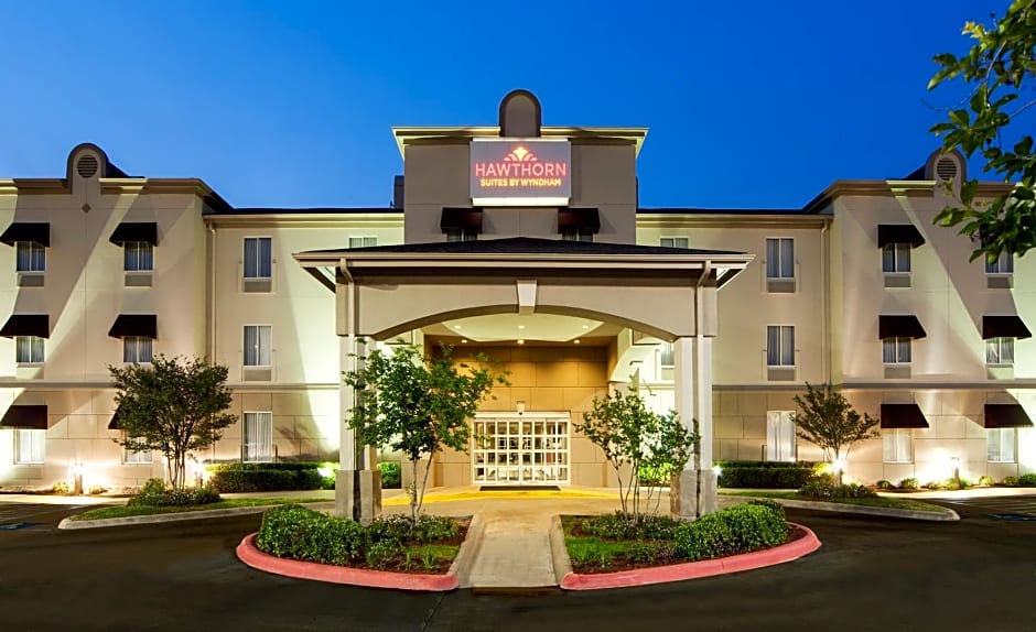 Hawthorn Suites by Wyndham College Station