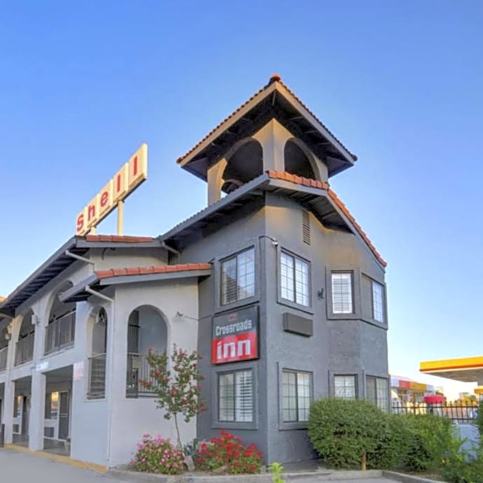 Crossroads Inn - Downtown Sacramento