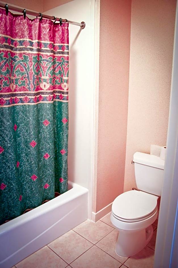 La Mirage Inn LAX Airport