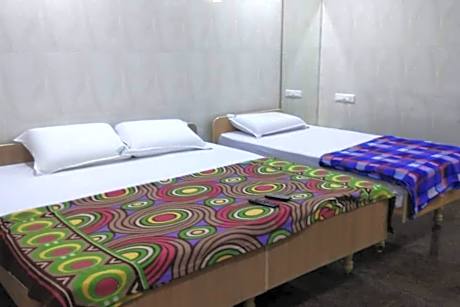 iROOMZ GVK Residency