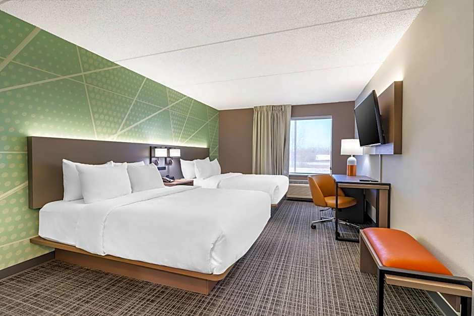 Comfort Inn & Suites Madison East - Monona