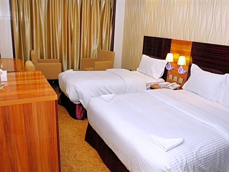 Fal Hotel – Dubai, NY