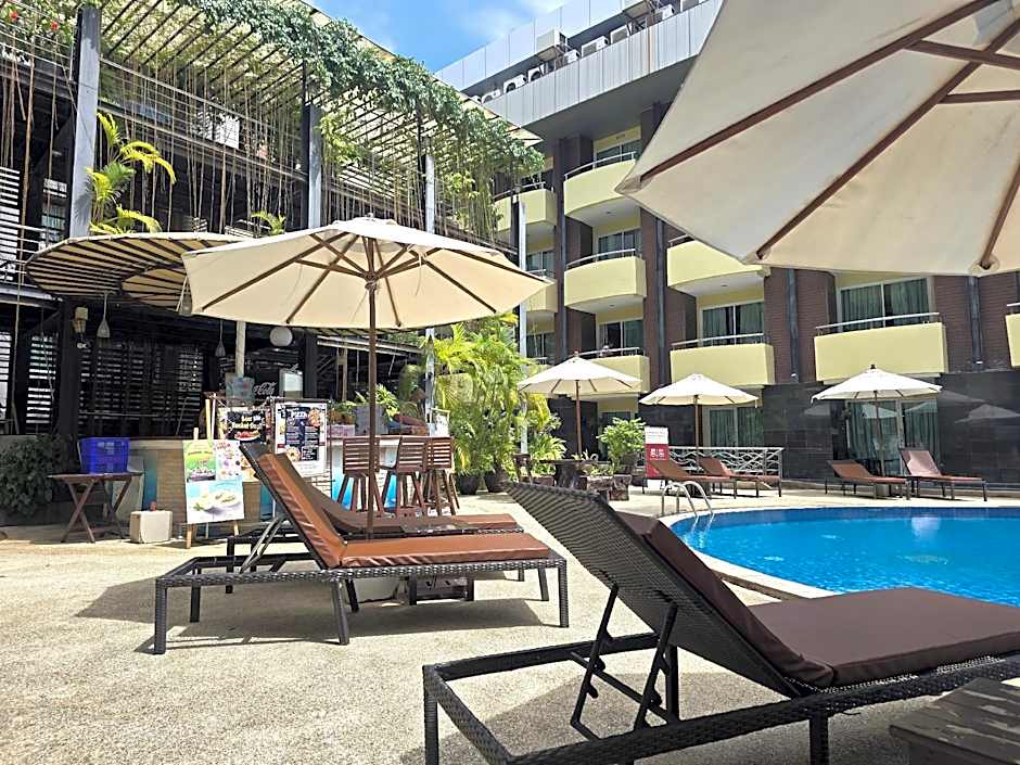 Baron Beach  Hotel