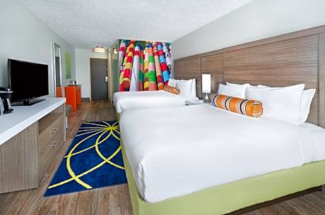 Standard Double Room with Two Double Beds