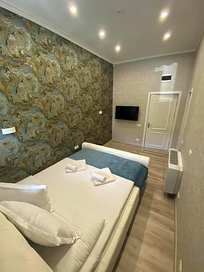 Arizet Boutique Mamaia