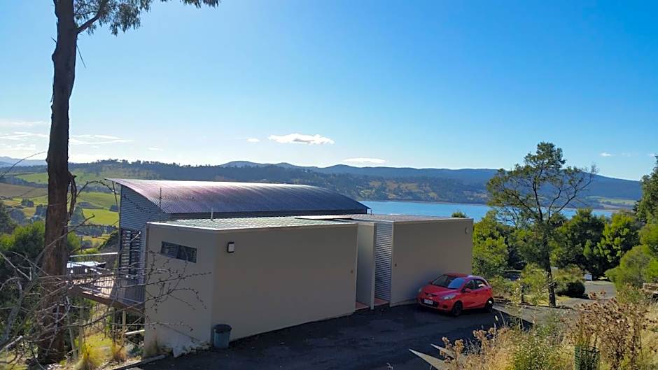 Tamar Ridge Winery Apartments