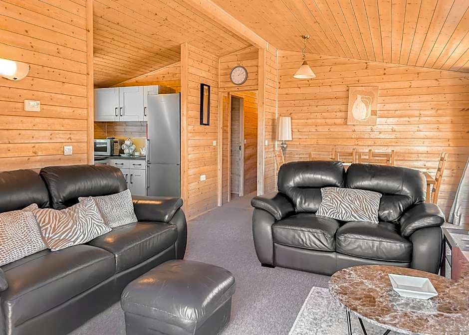 Belan Bach Lodges