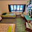 Looming Hostel