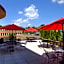 Hotel Warner