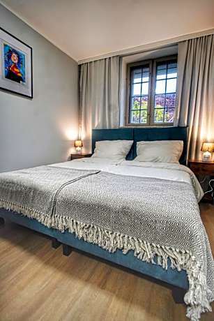 Large Double Room