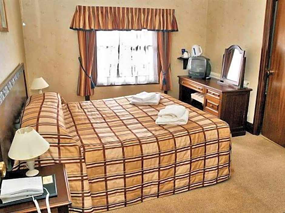 Pilgrims Hotel