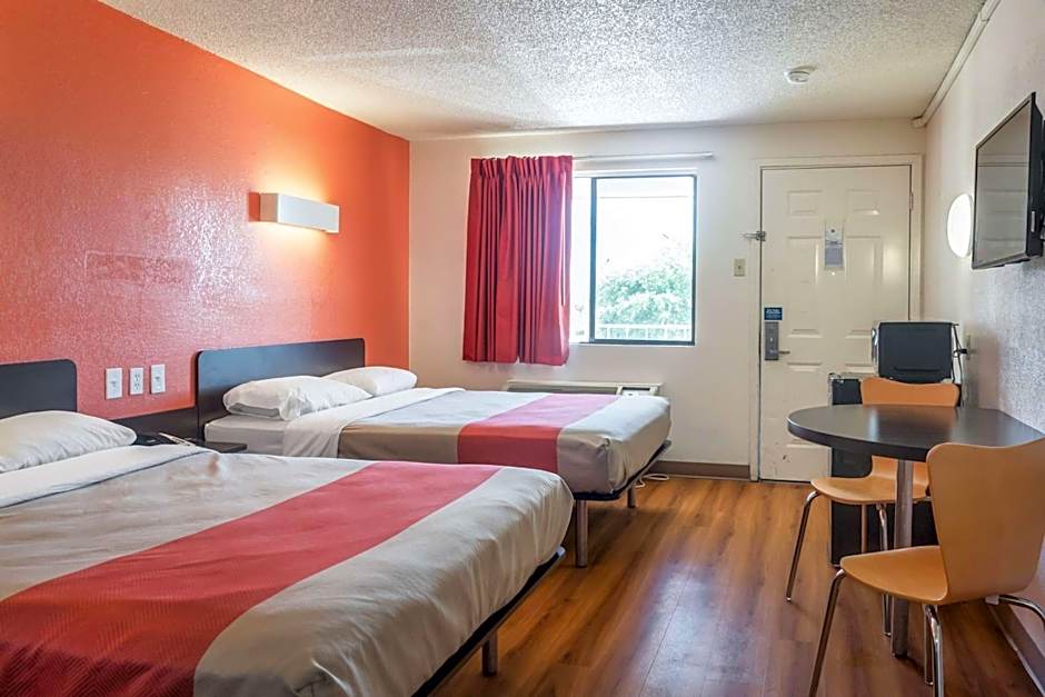 Motel 6-Mesquite, TX - Rodeo - Convention Ctr