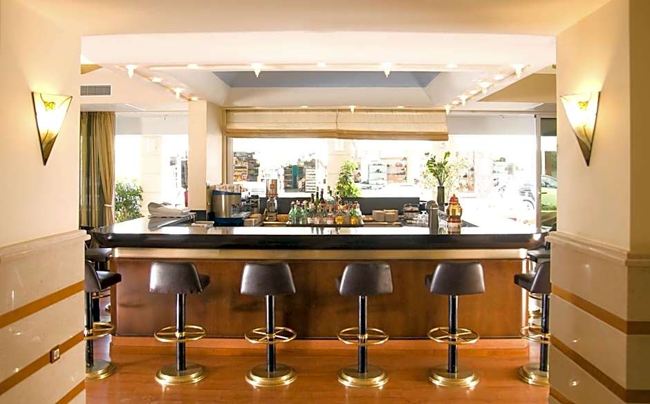 Best Western Plus Hotel Plaza