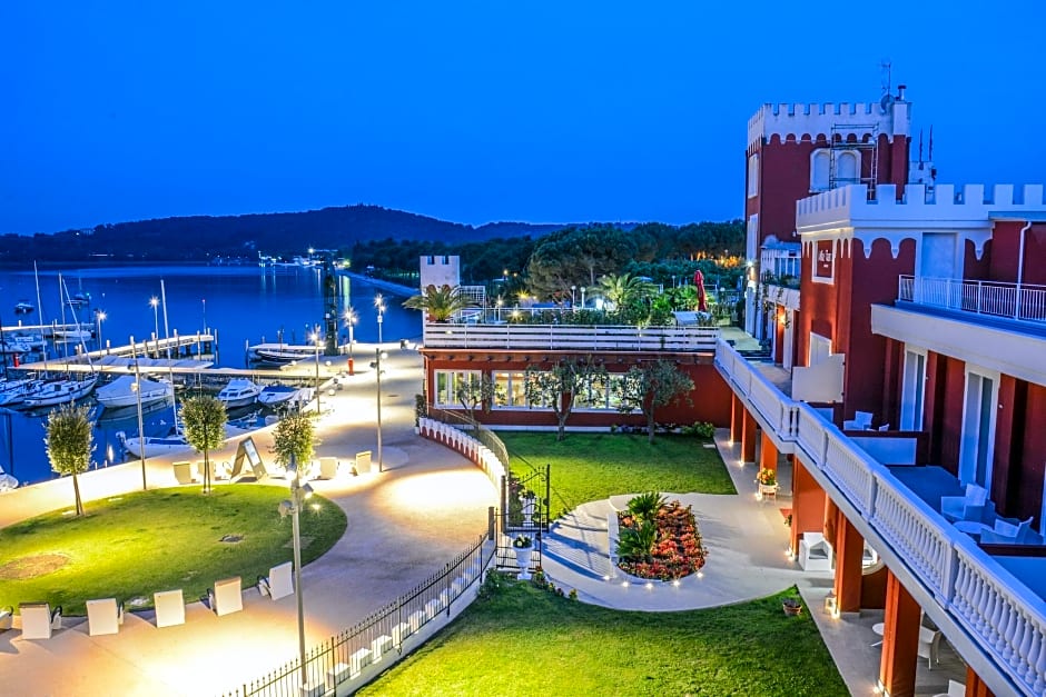 Villaggio Turistico Villa Garuti