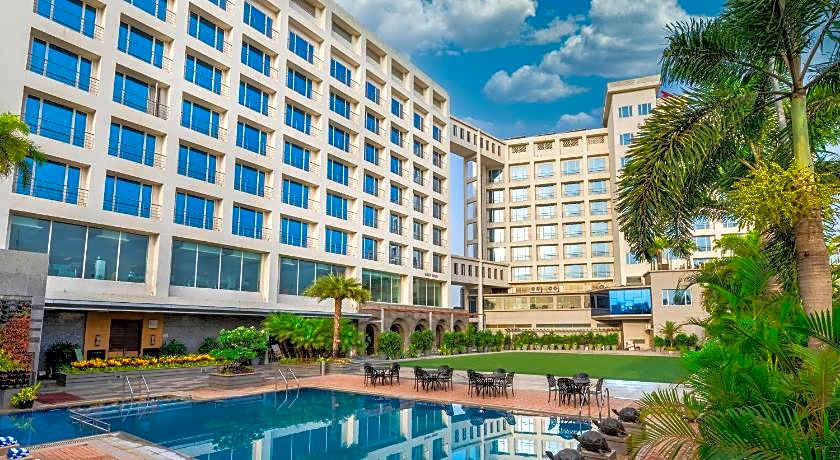 Express Inn The Business Luxury Hotel