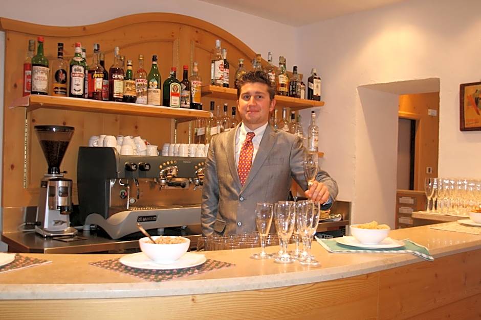 Dolomiti Hotel Cozzio