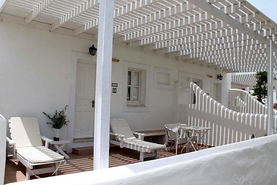 Porto Scoutari Romantic Hotel