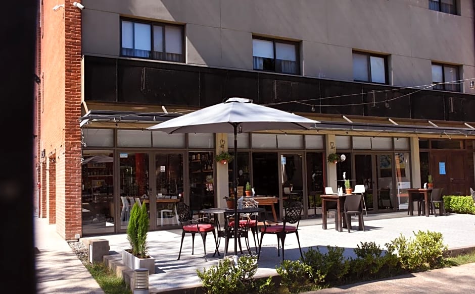 Casa Campus Pilar Suites