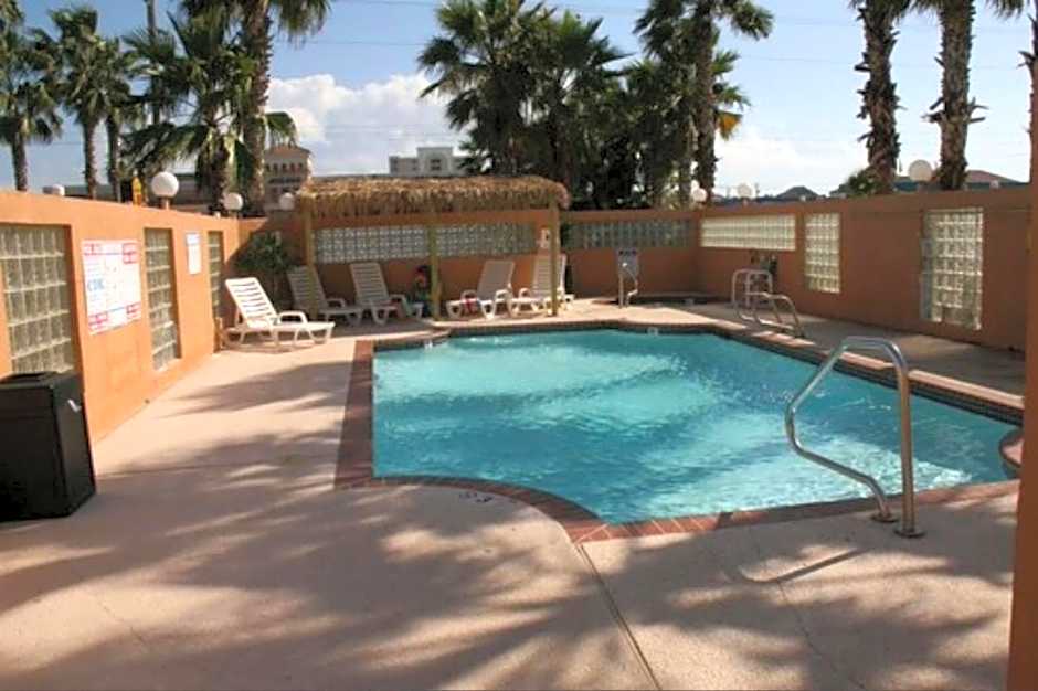 Super 8 by Wyndham South Padre Island