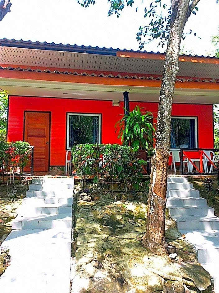 Lanta Maikeaw Bungalow