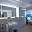 Maxim Suites by Elias Holl
