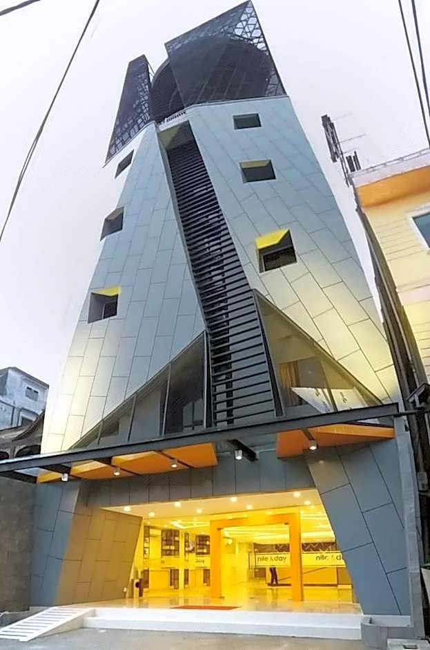 Nite and Day Laguna - Bintan