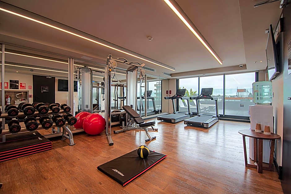 SORO Montevideo, Curio Collection by Hilton