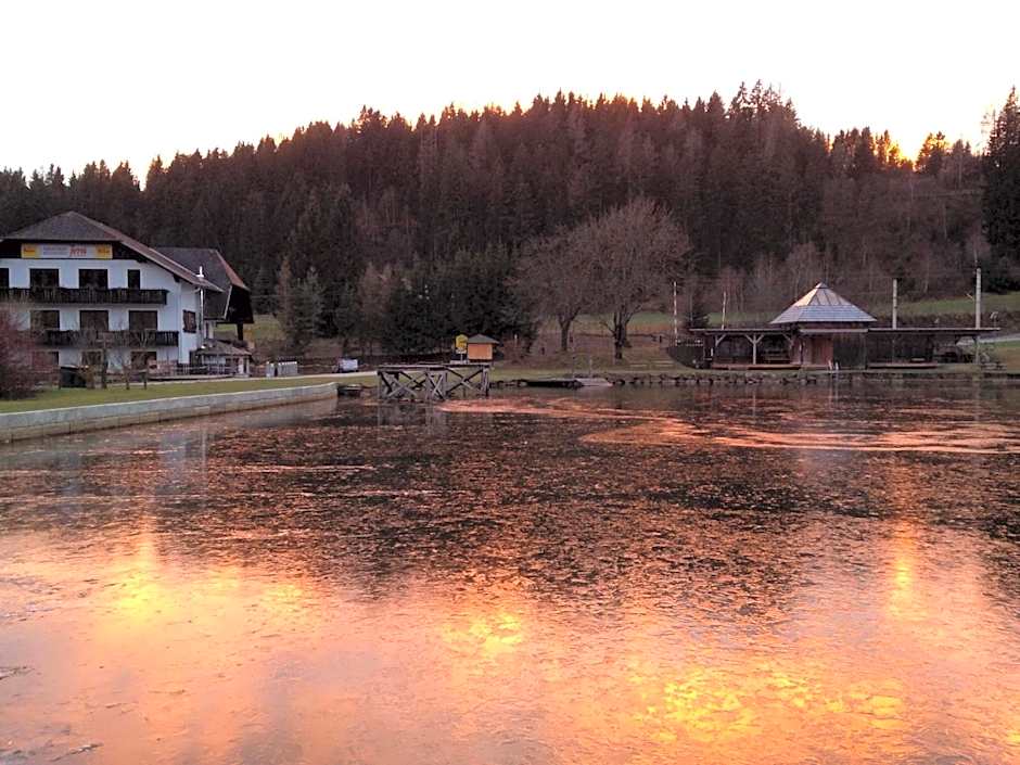 Jerà am Furtnerteich Hotel-Ristorante&Relax