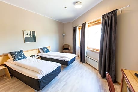 Twin Room with Sea View