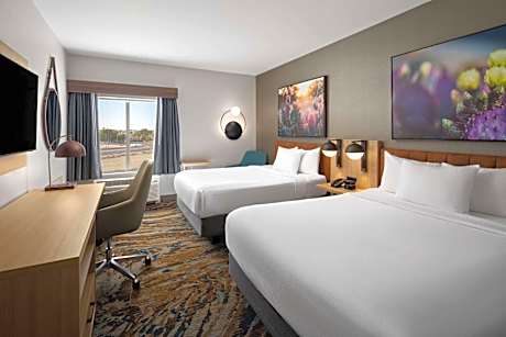 Queen Room with Two Queen Beds - Hearing Impaired Access