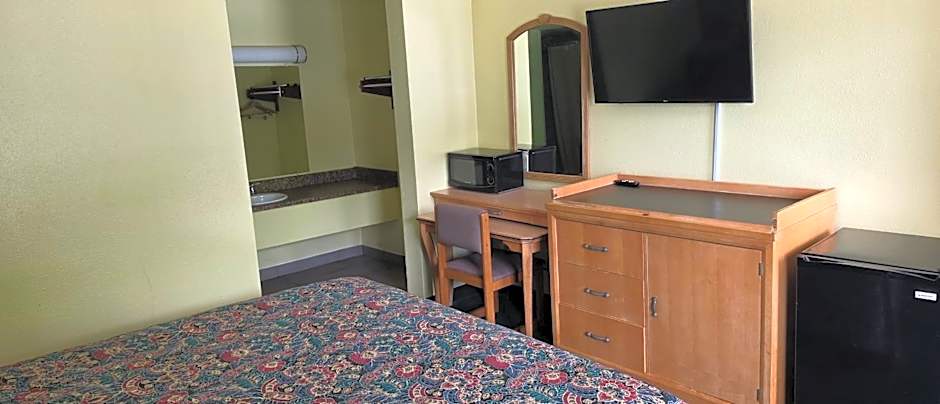 Travelers Inn Gainesville