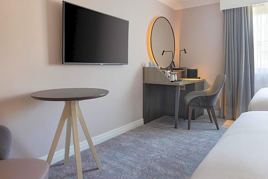 DoubleTree by Hilton Bath