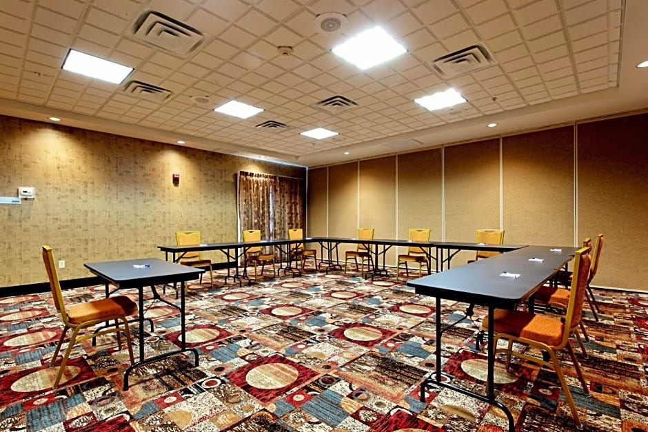 Holiday Inn Express Hotel and Suites - Odessa By IHG