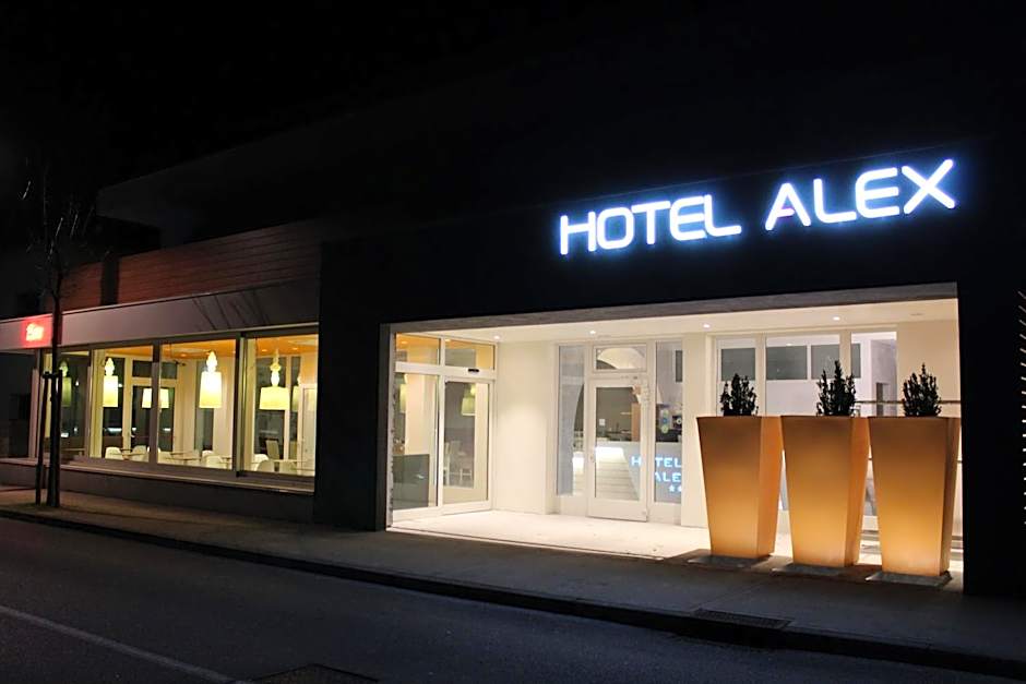 Hotel Alex