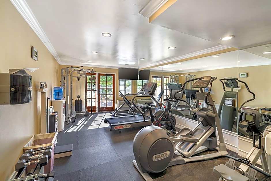 Best Western Plus Carpinteria Inn