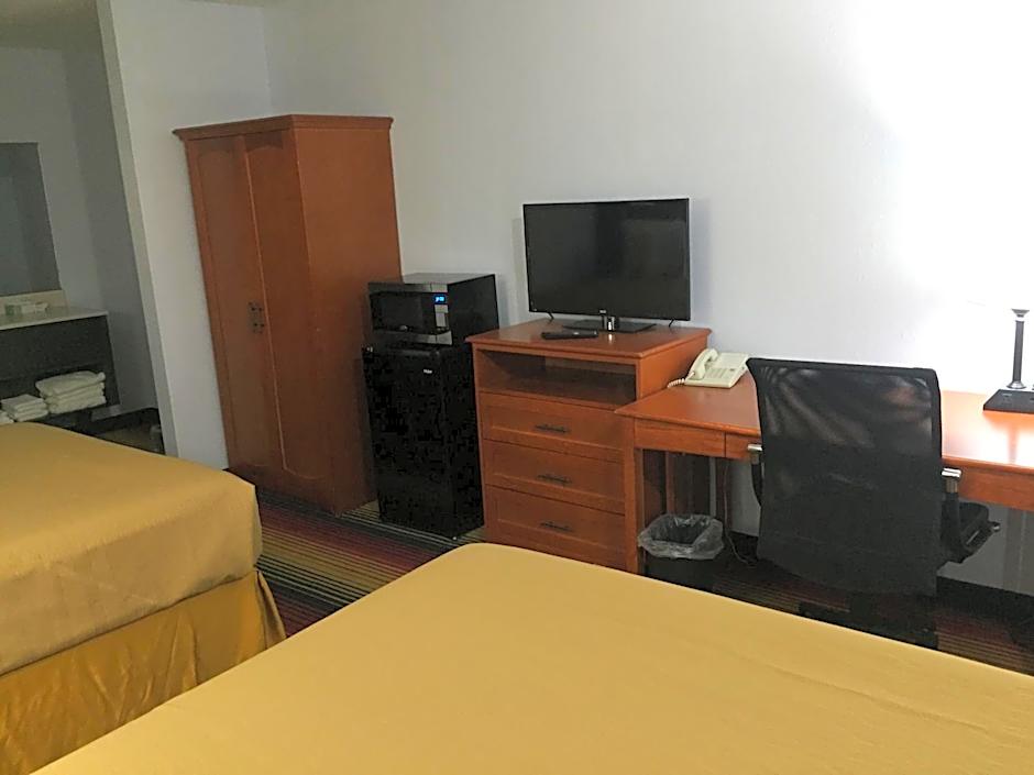 Travelodge by Wyndham Spirit Lake/Okoboji