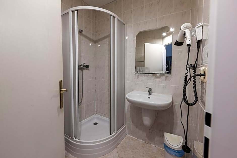 Hotel & SPA centrum PALMIRA