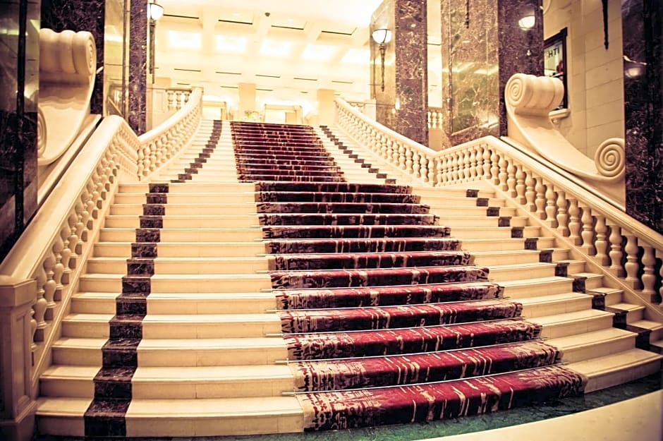 InterContinental Phoenicia Beirut by IHG