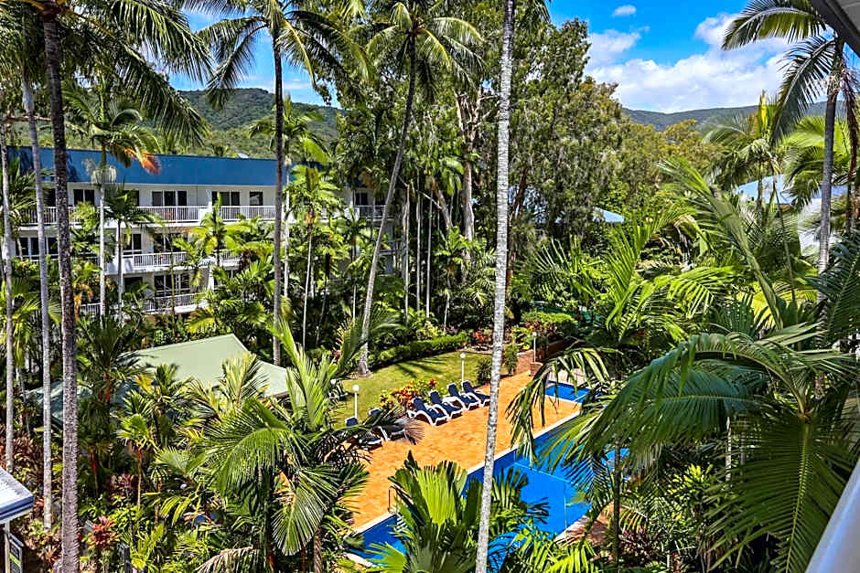 Agincourt Beachfront Apartments