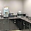 Studio 6 Suites Mesa AZ Near Downtown & Sloan Park