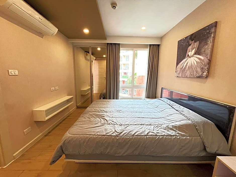 Seven Seas Pattaya by nty