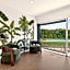Flamboyant Boutique B&B