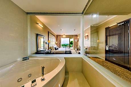 2 Bedroom Family Suite