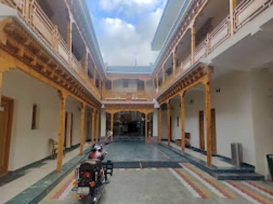 Hotel Lonchay Residency